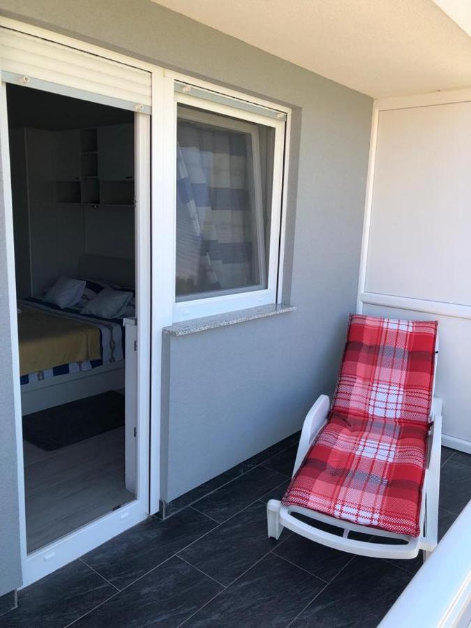 Apartmani Bolero - Obiteljski Odmor Vodice Extérieur photo