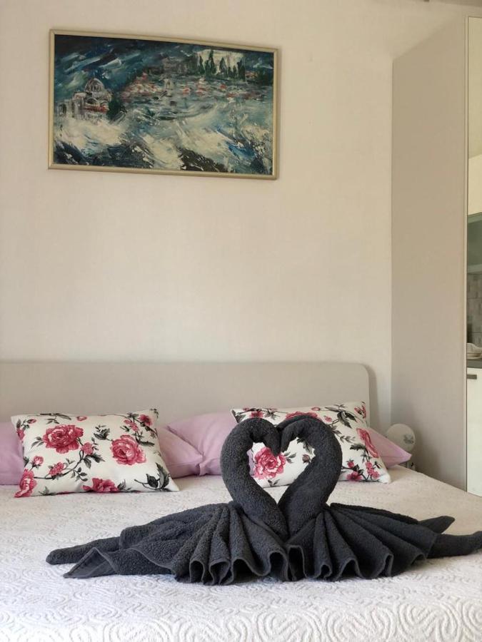 Apartmani Bolero - Obiteljski Odmor Vodice Extérieur photo