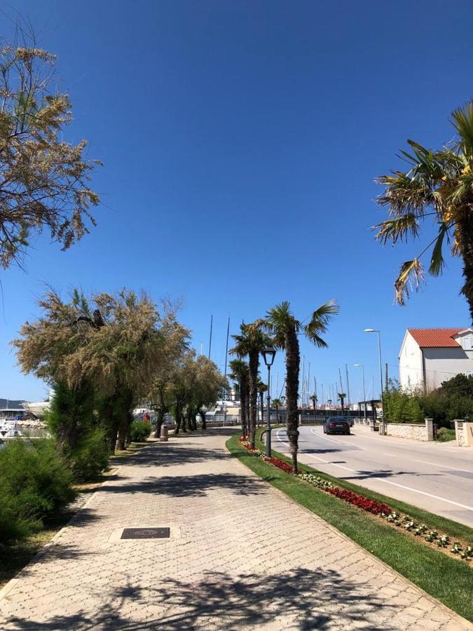 Apartmani Bolero - Obiteljski Odmor Vodice Extérieur photo